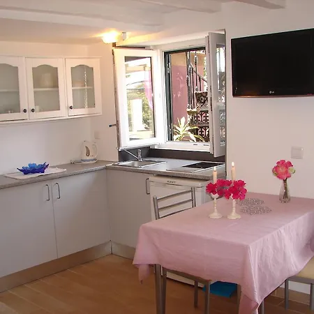 Apartment Purple Studio Funchal (Madeira)