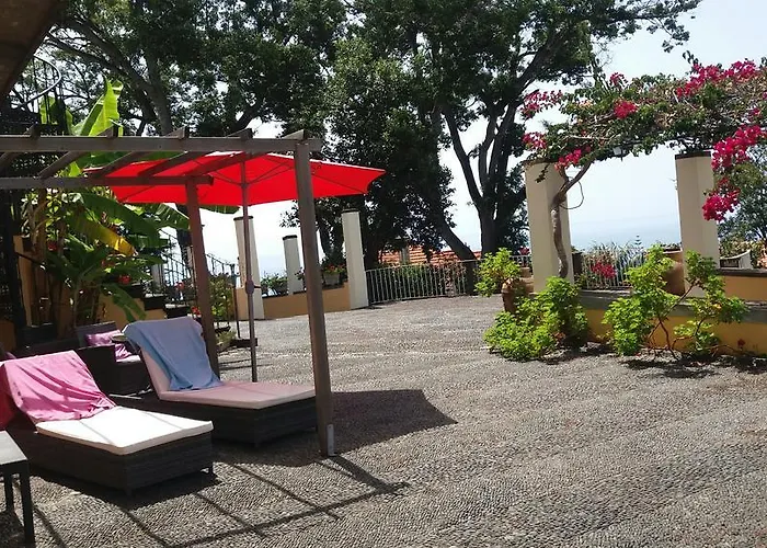 Purple Studio * Funchal (Madeira)