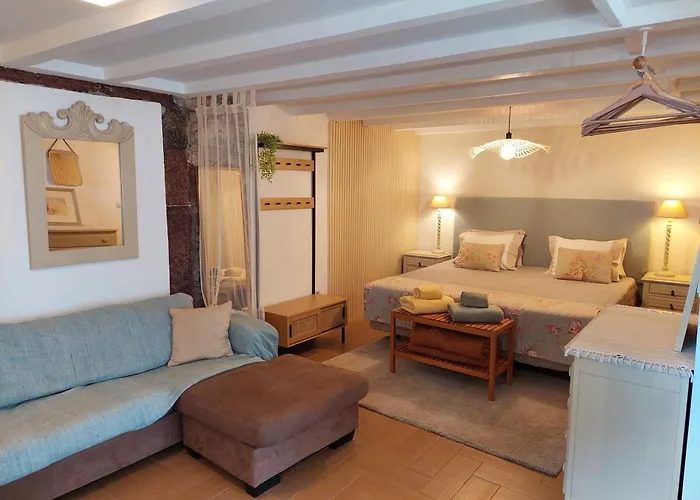 Purple Studio * Funchal (Madeira)