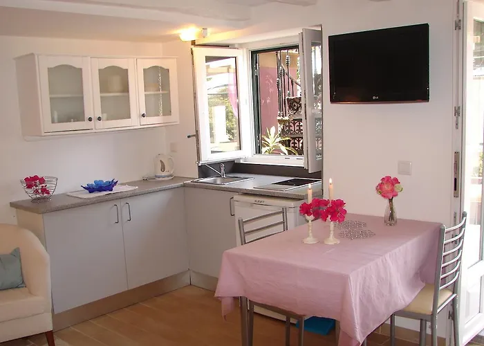 Apartment Purple Studio Funchal (Madeira)